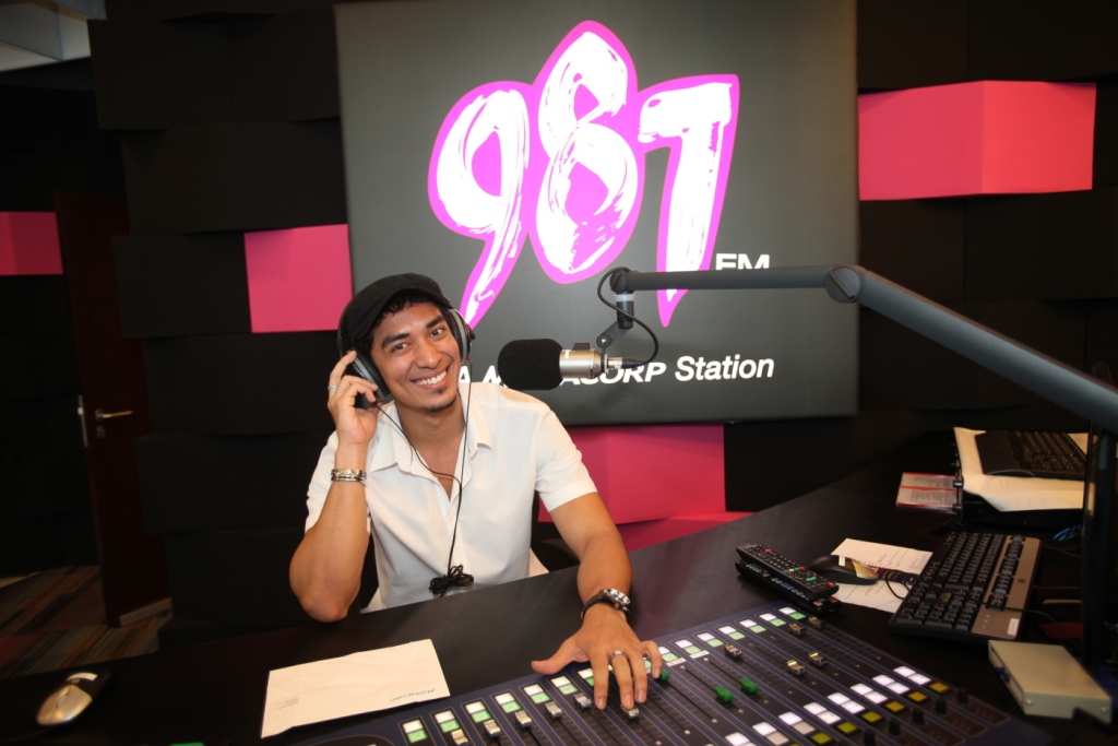 Fm radio 7