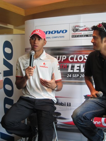 Lewis Hamilton - Lenovo Meet & Greet Singapore Grand Prix 2010