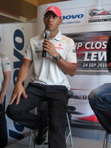 Lewis Hamilton - Lenovo Meet & Greet Singapore Grand Prix 2010