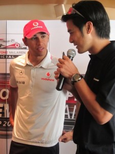 Lewis Hamilton - Lenovo Meet & Greet Singapore Grand Prix 2010