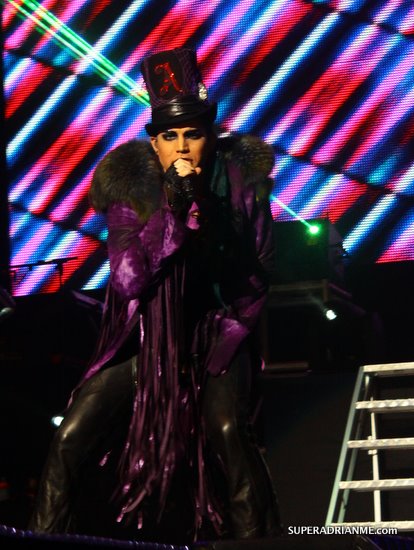 Adam Lambert in Singapore in 2010 - F1