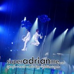 Super Junior SS3 - Sungmin and Leeteuk flying on balloons