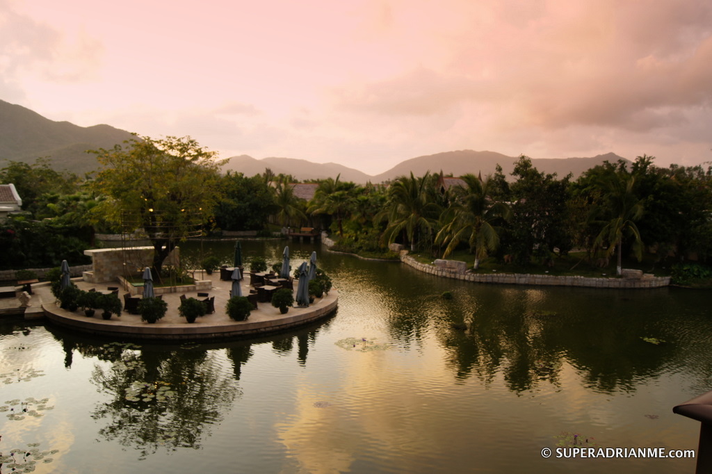 Sunset at the Pullman Sanya Yalong Bay Resort and Spa