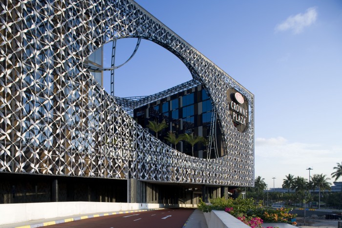 CROWNE PLAZA CHANGI AIRPORT SINGAPORE FACADE