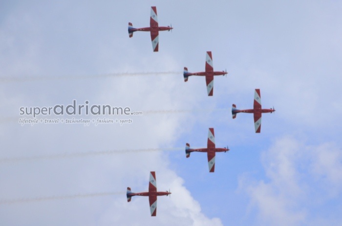 Singapore Airshow 2012 Aerial Display