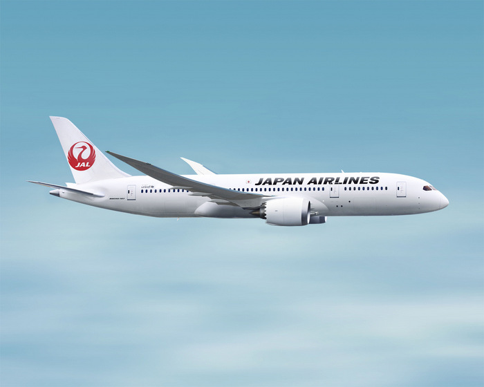 JAL Boeing 787-700
