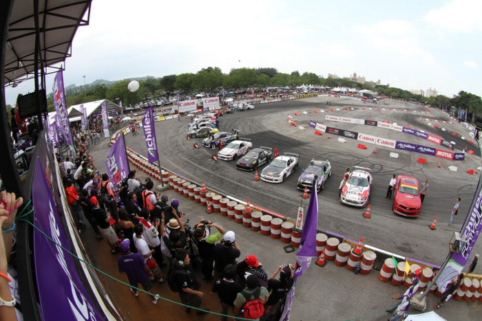 Achilles Formula Drift 2012 -Top 16 drivers parade in Kuala Lumpur