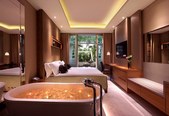 Hotel-Fort-Canning-Deluxe-Room1