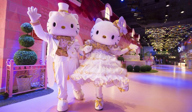 Sanrio Hello Kitty Town