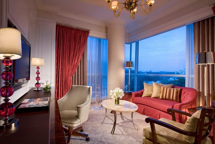 The St. Regis Singapore - Executive Deluxe Suite | SUPERADRIANME.com The St. Regis Singapore - Executive Deluxe Suite