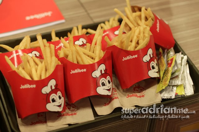 Jollibee Singapore | SUPERADRIANME.com Jollibee Singapore