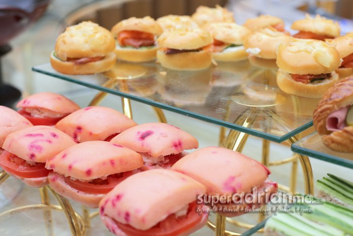 Chihuly Lounge Weekend Afternoon Tea - Sandwiches | SUPERADRIANME.com Chihuly Lounge Weekend Afternoon Tea - Sandwiches
