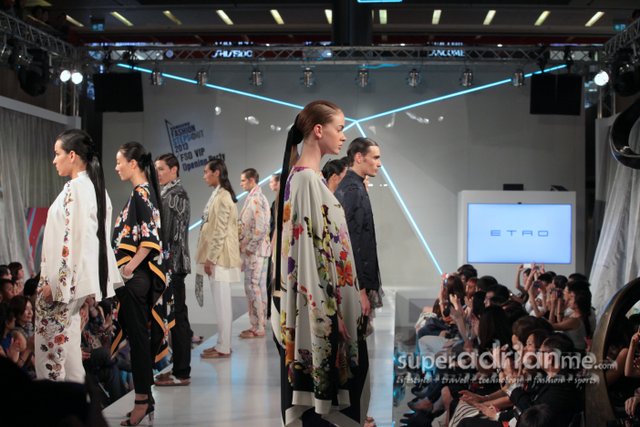 Samsung Fashion Steps Out 2013 - ETRO