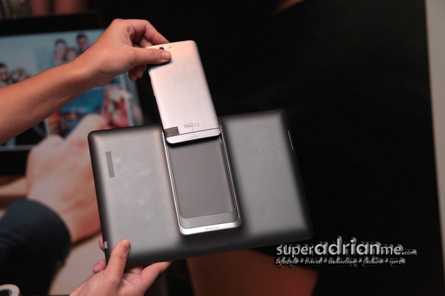 ASUS PadFone Infinity Docks into a Tablet