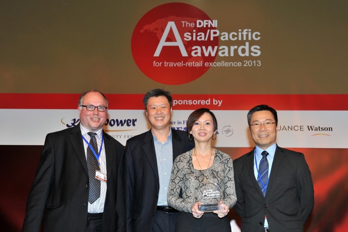 Asia Pacific travel retailer of the year 2013 - Nuance-Watson Singapore