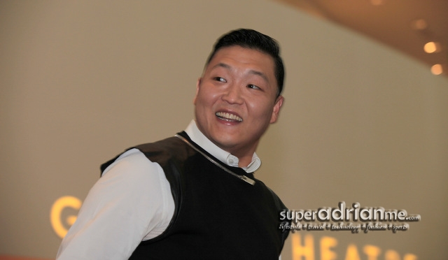 PSY in Singapore for the Starcou