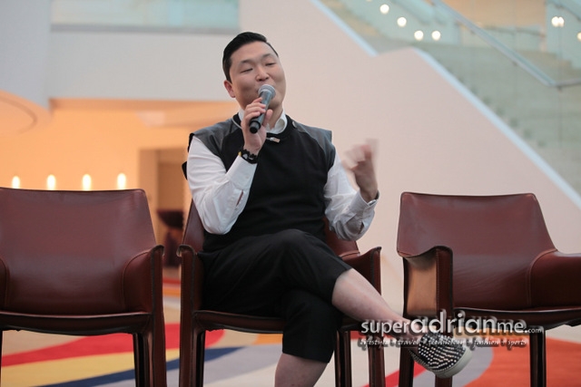 PSY in Singapore for the Starcou