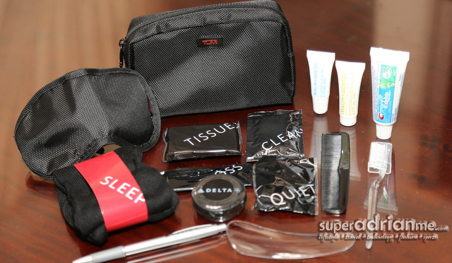 Delta Air Lines - Tumi Amenity Kits - BusinessElite | SUPERADRIANME.com Delta Airlines - Tumi Amenity Kits - BusinessElite