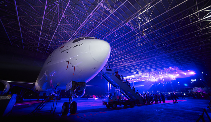 Welcoming Garuda Indonesia's First B 777 300 ER