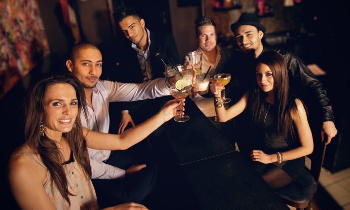 shutterstock wine & dine | SUPERADRIANME.com shutterstock wine & dine