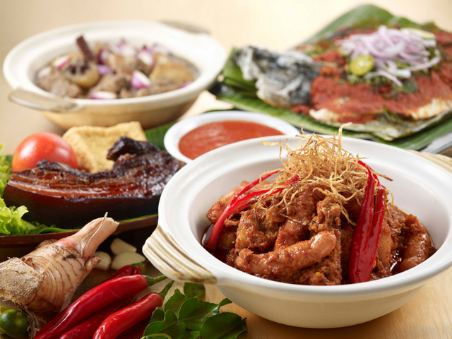 The Fullerton Hotel Singapore - Eurasian Heritage buffet 2 (Oct 2013)