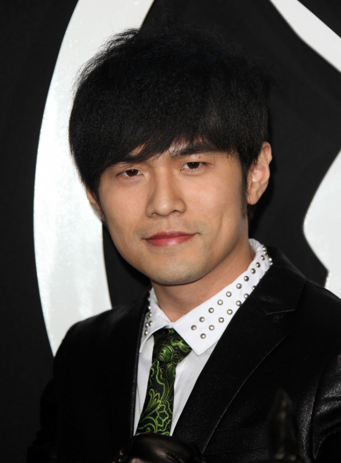 shutterstock_Jay Chou | SUPERADRIANME.com shutterstock_Jay Chou