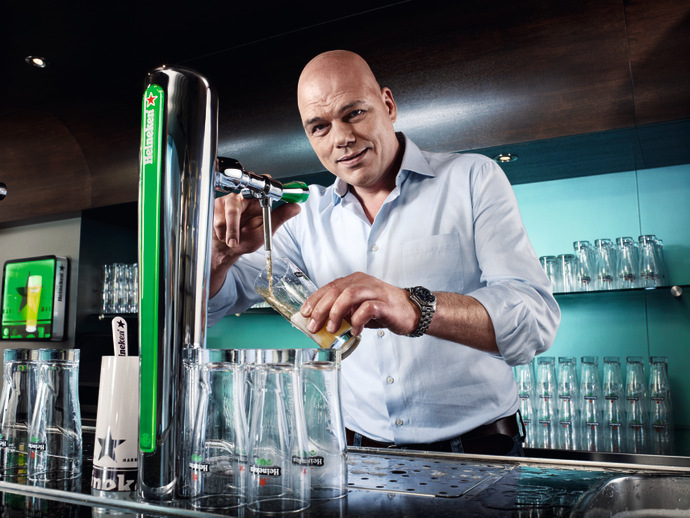 Heineken Perfect Pint - Franck Evers_Training - Pour