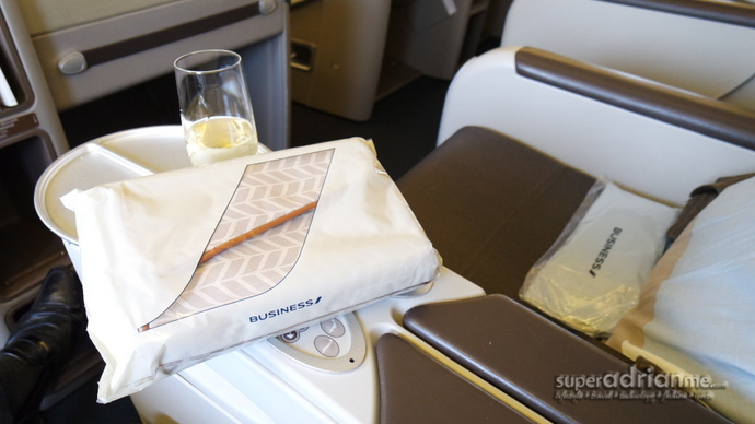Air France Business Class Amenity Kit | SUPERADRIANME.com Air France Business Class Amenity Kit
