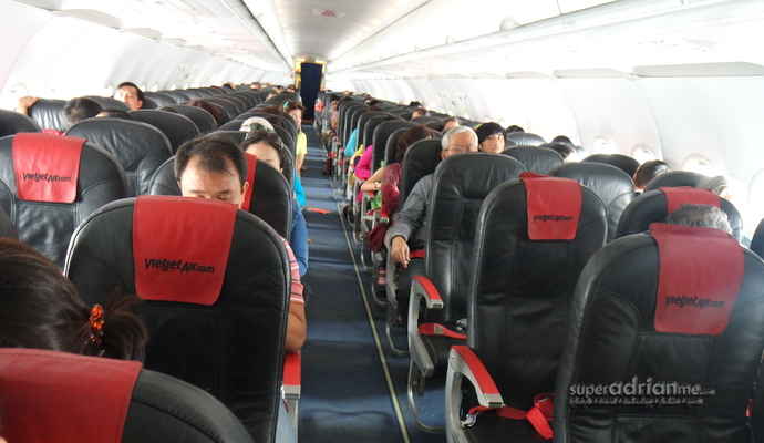 Inside VietJet Air Airbus A320-200