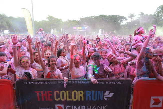 Image_TCR by CIMB Bank_4 | SUPERADRIANME.com The Colour Run 2014