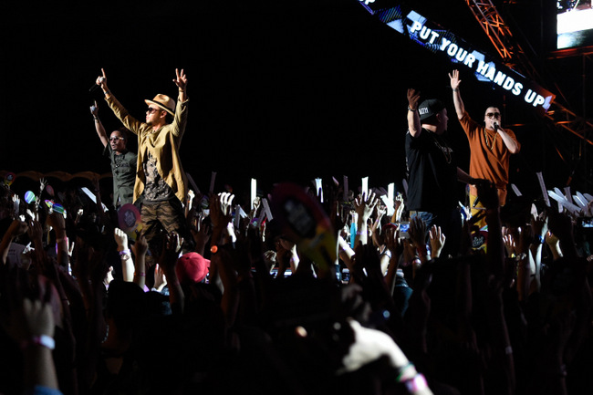Thaitanium at MTV World Stage Malaysia 2014 Pic 11 (Credit - MTV Asia & Kristian Dowling)