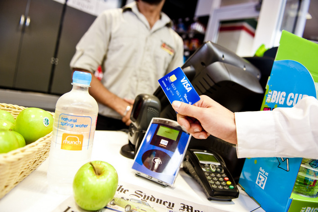 Visa payWave contactless payment (Photo from Visa)