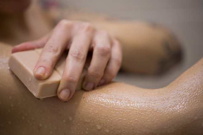 1-Lush The Sunblock Hero | SUPERADRIANME.com Lush The Sunblock Hero