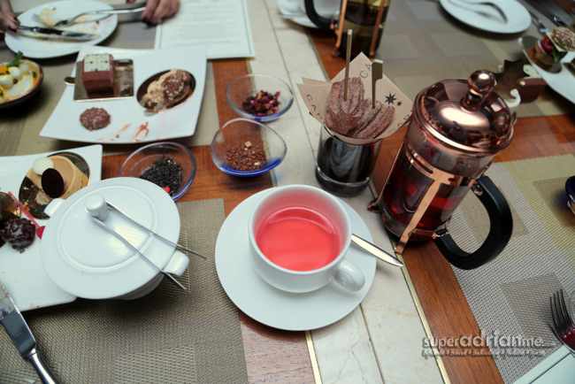 Three blends Gryphon Tea are available at the Chocolate and Tea Experience at The Knolls | SUPERADRIANME.com Three blends Gryphon Tea are available at the Chocolate and Tea Experience at The Knolls