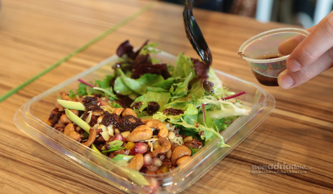 Foodology Fresh - Brown Rice & Pomegranate Salad