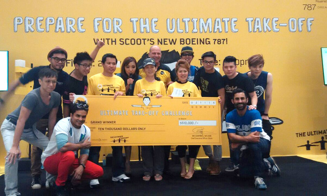 Scoot Ultimate Take Off at Marina Square