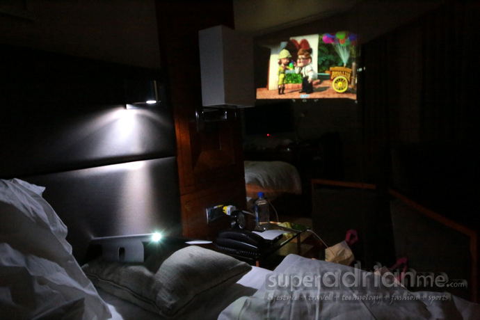 REVIEW: Lenovo YOGA Tablet 2 Pro | SUPERADRIANME.com REVIEW: Lenovo YOGA Tablet 2 Pro