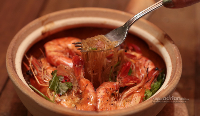 King Prawn on Vermicelli Claypot