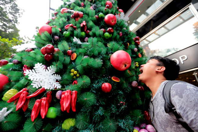 Christmas in Orchard Road 2014