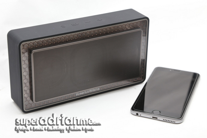 REVIEW: Bowers & Wilkins T7 Bluetooth Speakers Singapore Price