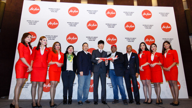 AirAsia signs Park Ji Sung as Global Ambassador