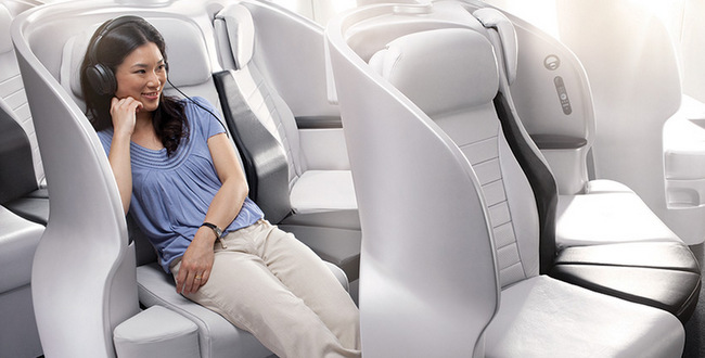 Air New Zealand Premium Economy Spaceseat™ on the 777-300
