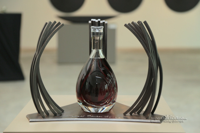 Martell Premier Voyage -1.IMG_3847 | SUPERADRIANME.com Martell Premier Voyage by Bernar Venet