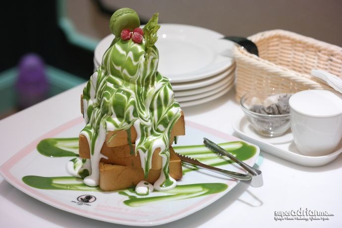 Dazzling Cafe Singapore - Matcha Red Bean Honey Toast with Condensed Milk at S$19.90