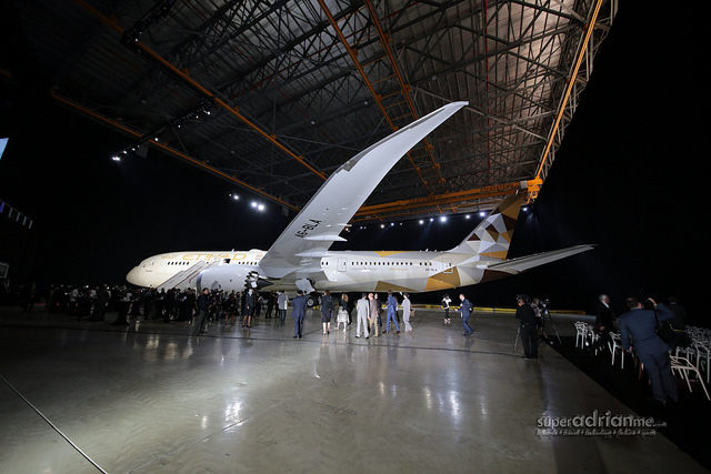 Etihad Airways Boeing 787 Dreamliner | SUPERADRIANME.com Etihad Airways Boeing 787 Dreamliner