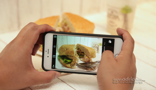 Cocoa Colony Singapore -Chicken and Avocado Sandwiches S.80 are also perfect for Instagram. | SUPERADRIANME.com Cocoa Colony Singapore -Chicken and Avocado Sandwiches S.80 are also perfect for Instagram.