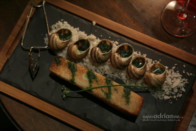 Dine at the Scarlett Wine Bar & Restaurant and enjoy splendid views and delicious wine and food.