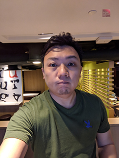 Google Pixel 3a XL Wide angle selfie