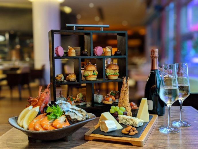 Hilton Treasures of the Sea High Tea Set with Prosecco (Hilton Singapore photo)