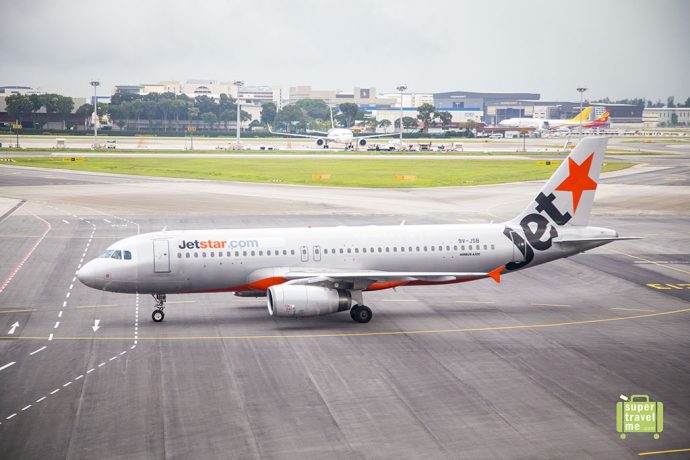 Jetstar-Aircraft-at-Changi-Airport | SUPERADRIANME.com